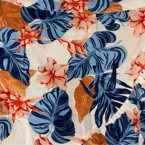 NWT Floral Roxy Mini Wrap Tropical Skirt Beachy Vacation Size Medium Preppy 90s - Picture 2 of 12